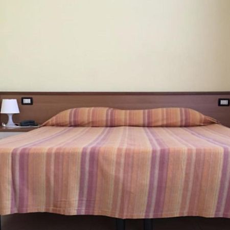 Hotel Le Morge Торино ди Сангро Екстериор снимка