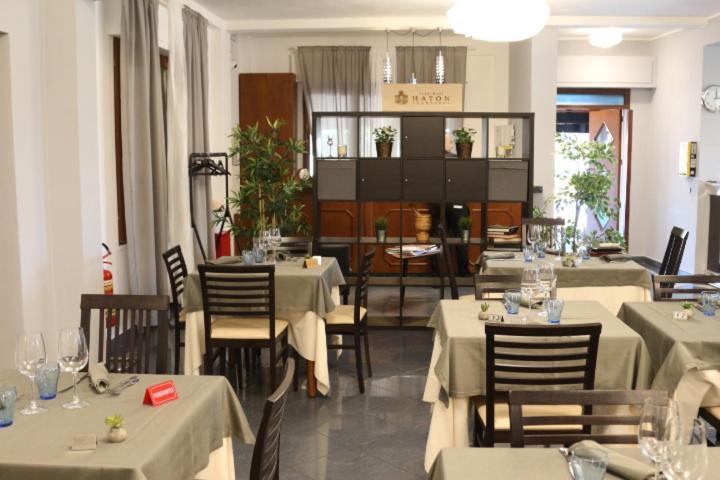 Hotel Le Morge Торино ди Сангро Екстериор снимка